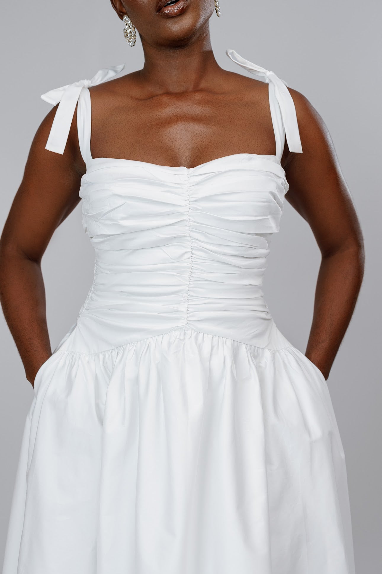 Forever Amelia Women's Ruched Midi Dress - White