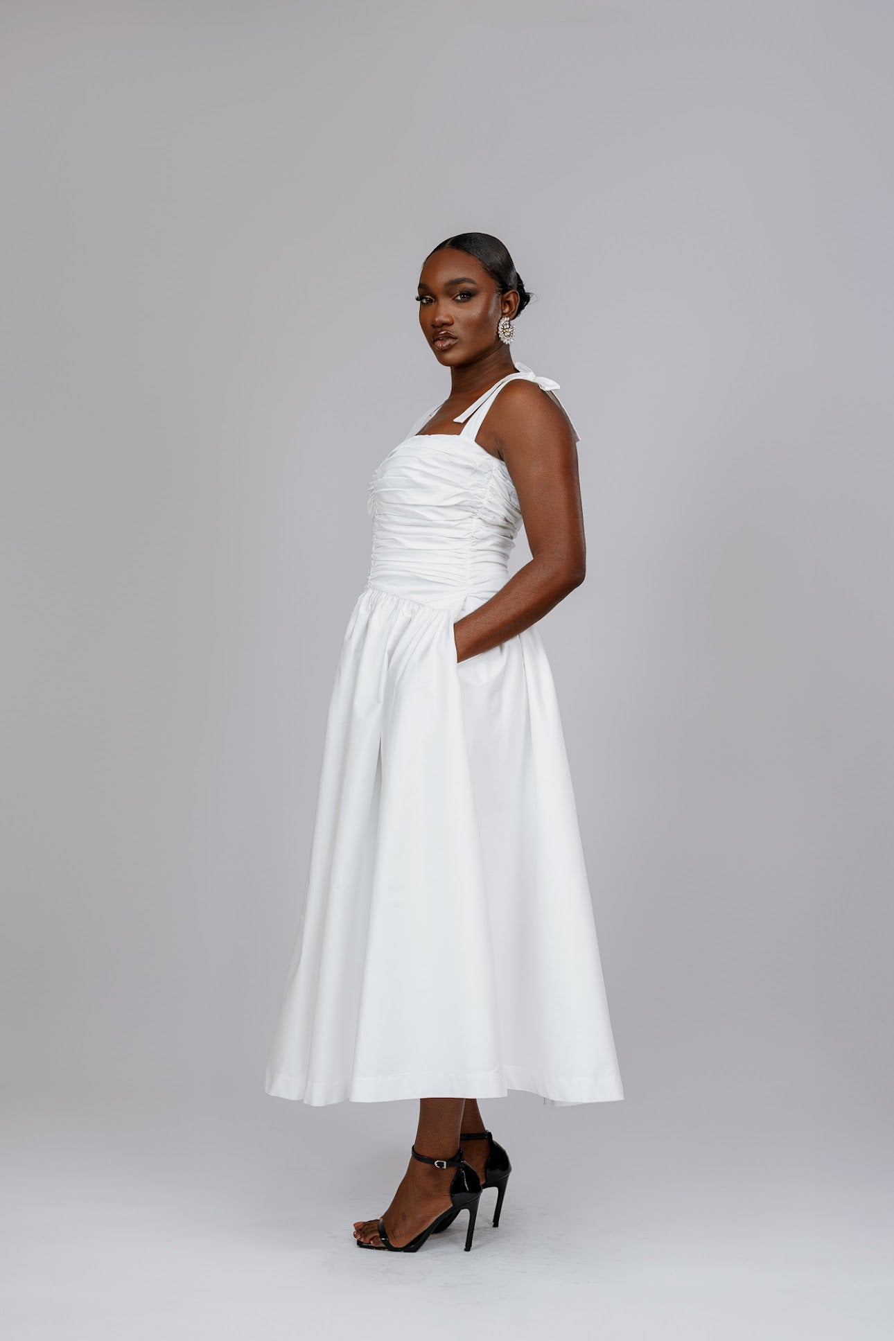 white midi dress near me Clydie Floral Cap Sleeve - US 10 High fitted waist tops a figure Train Into Town Midi Dress
